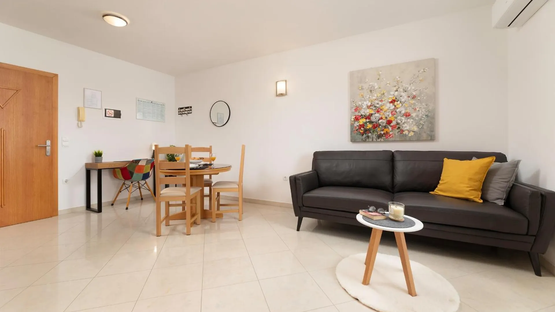 Apartments Kvarner 2 Malinska 0*,  Croatia